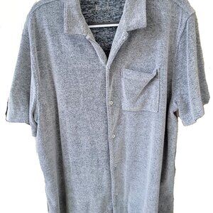Gray knit short sleeve shirt (L)